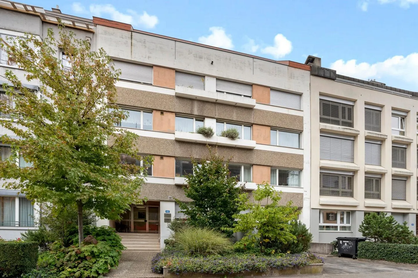 Mehrfamilienhaus im Gellert - Foto 1 von 29