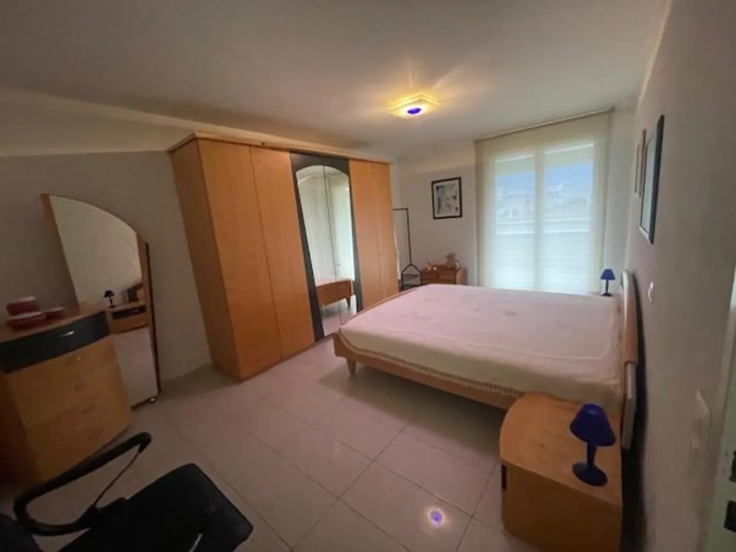 Modern 3.5 rooms with large terrace in Monte Carasso. - Photo 7 of 11