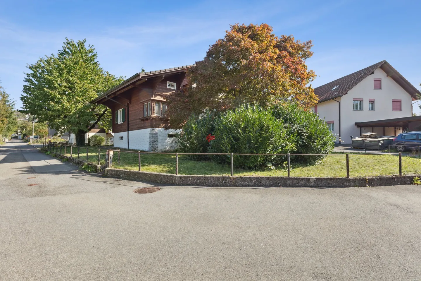 Freistehendes Chalet-EFH für Handwerker-Familie - Foto 10 von 10