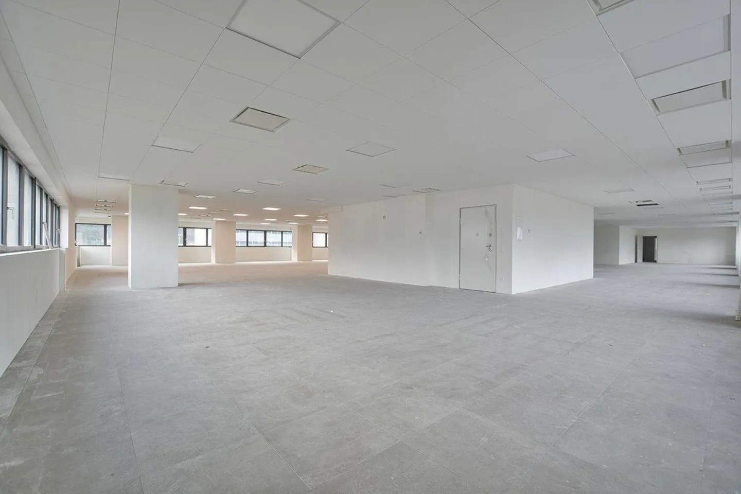 Modulare Gewerbeflächen in strategischer Lage - Foto 4 von 9