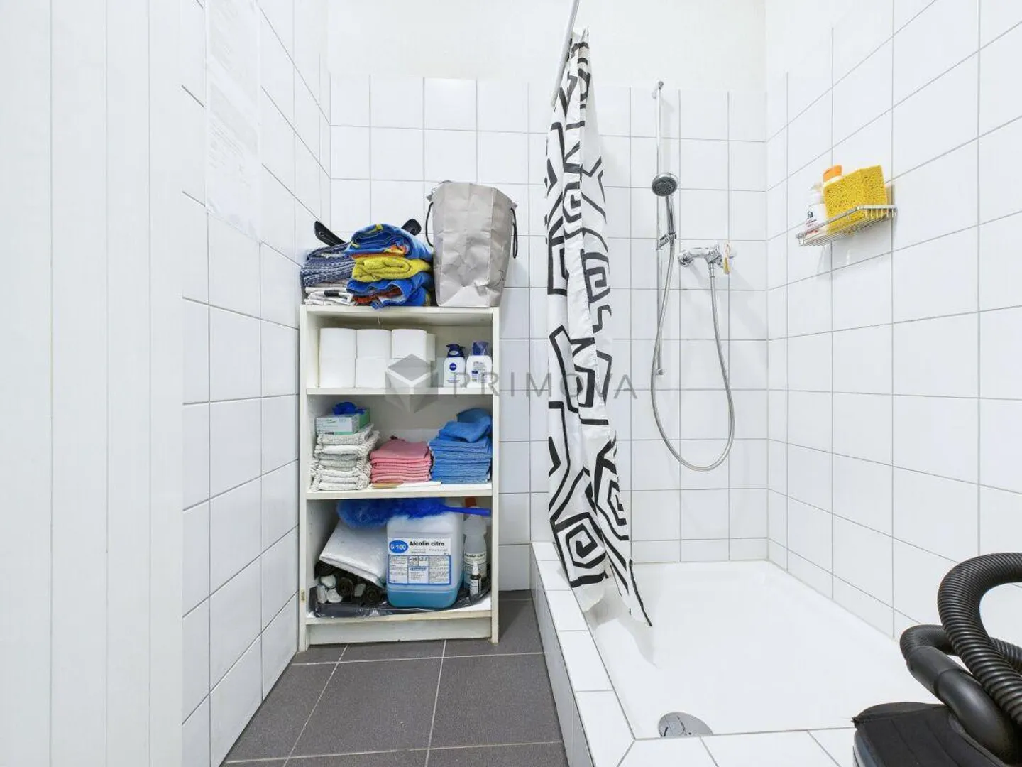 Seltenes Bauland mit tollem Gewerbehaus sucht neuen Besitzer - Foto 8 von 13