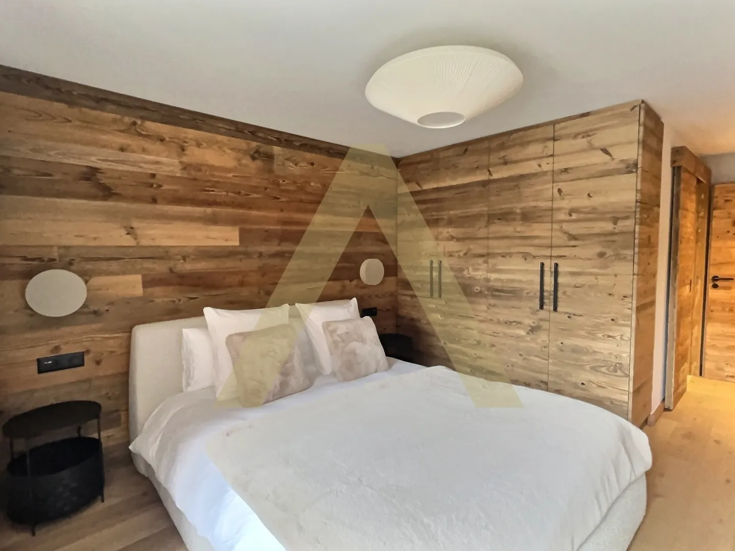 Villars - Appartamento ristrutturato con eleganza - Foto 7 di 11