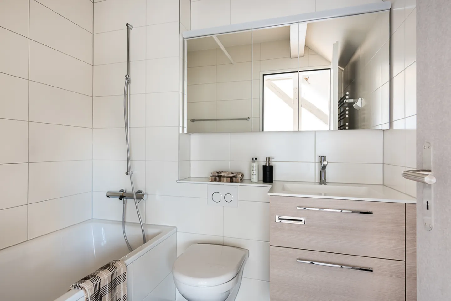 Renting without Deposit - Enjoy City Life Relaxed - Photo 12 of 12