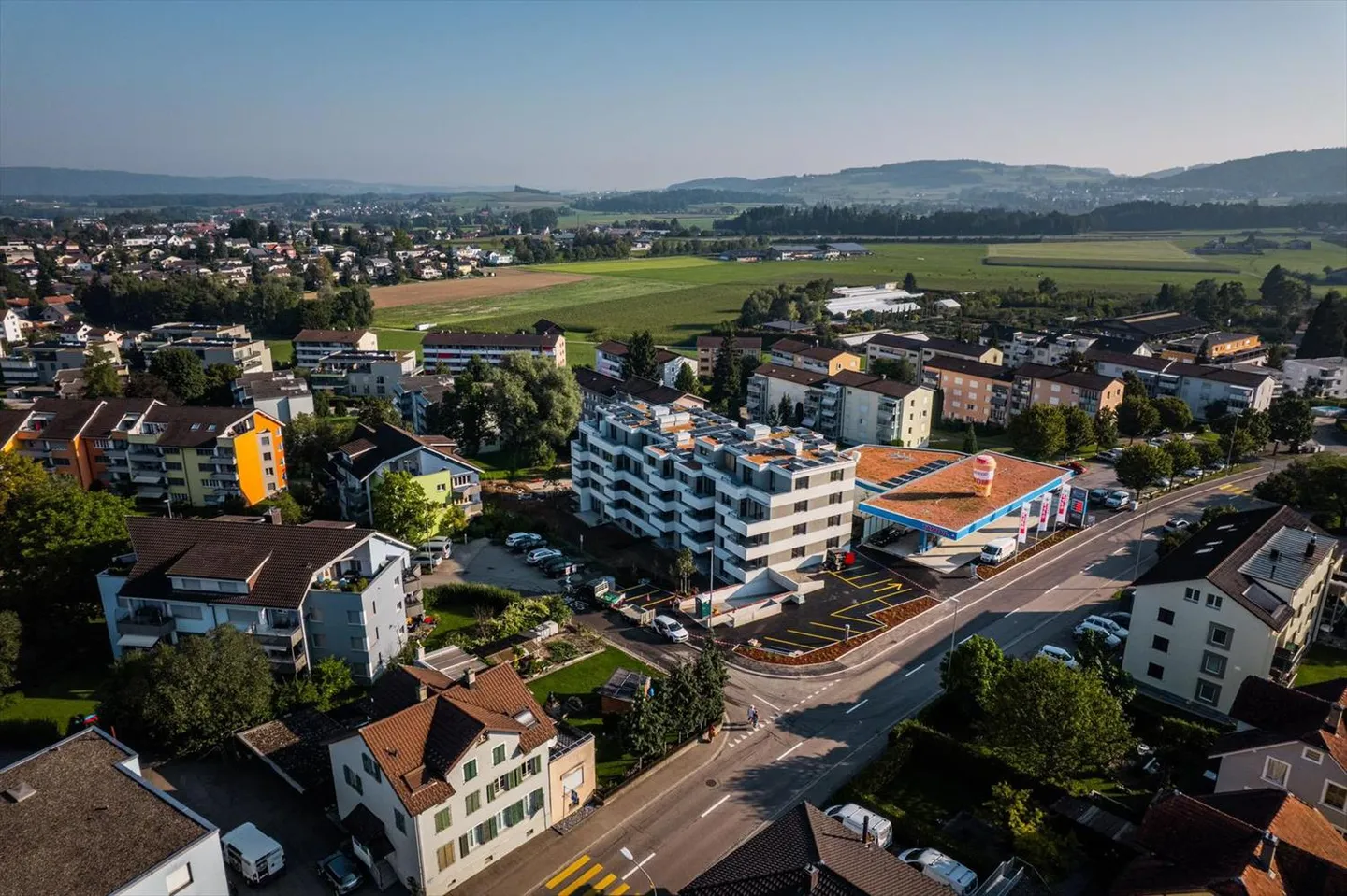 Einstellplätze/Motorradplätze/Aussenparkplätze zu vermieten - Foto 1 von 1