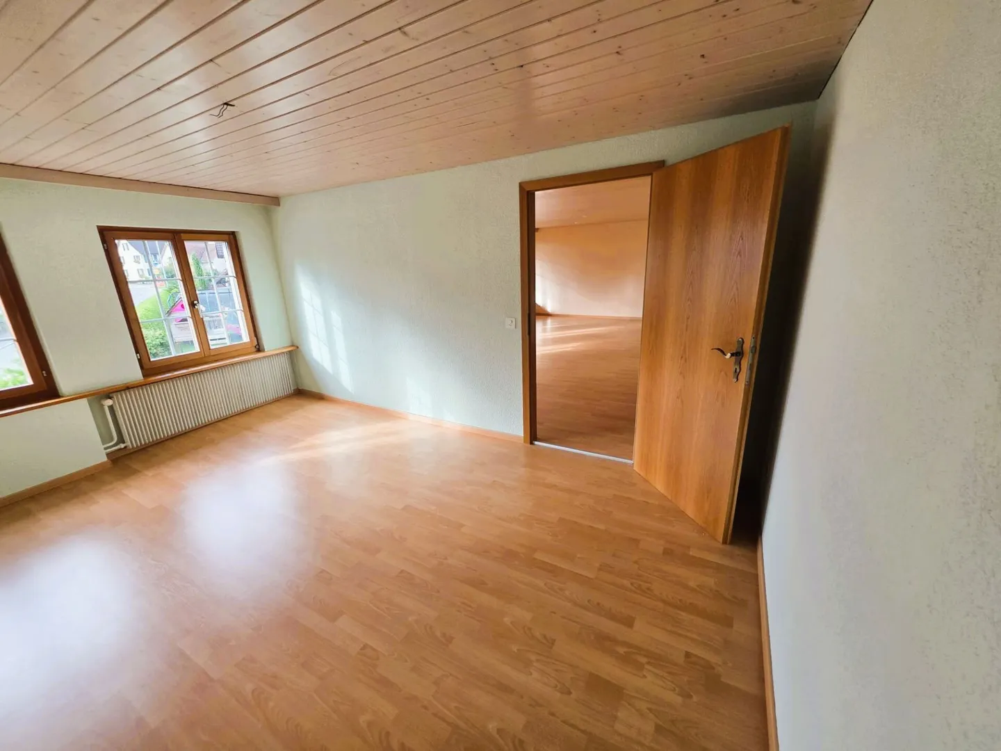 Ristorante incluso appartamento 4.5 stanze e appartamento 1.0 stanza - Foto 14 di 17