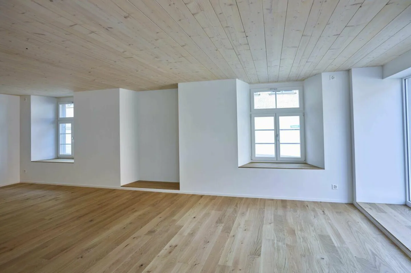 Retail space in the center of Berneck - Photo 5 of 9