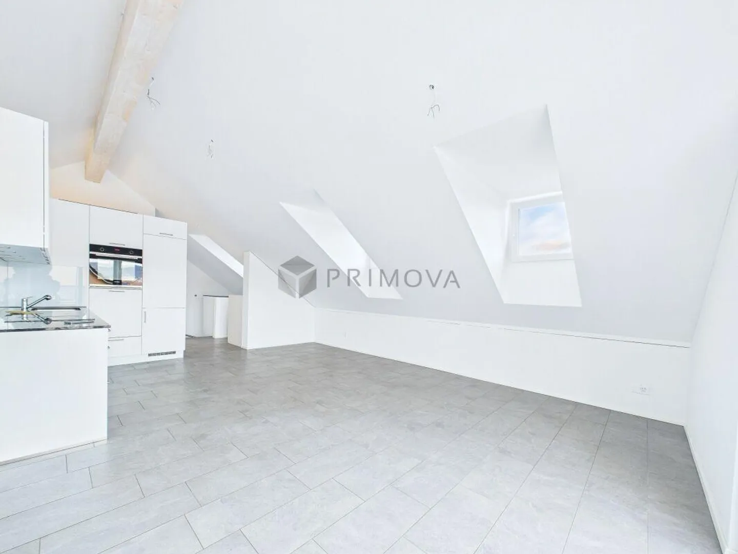 Vivere con vista - Luminoso appartamento di 4,5 stanze con mutuo dell'1,01% - Foto 2 di 16