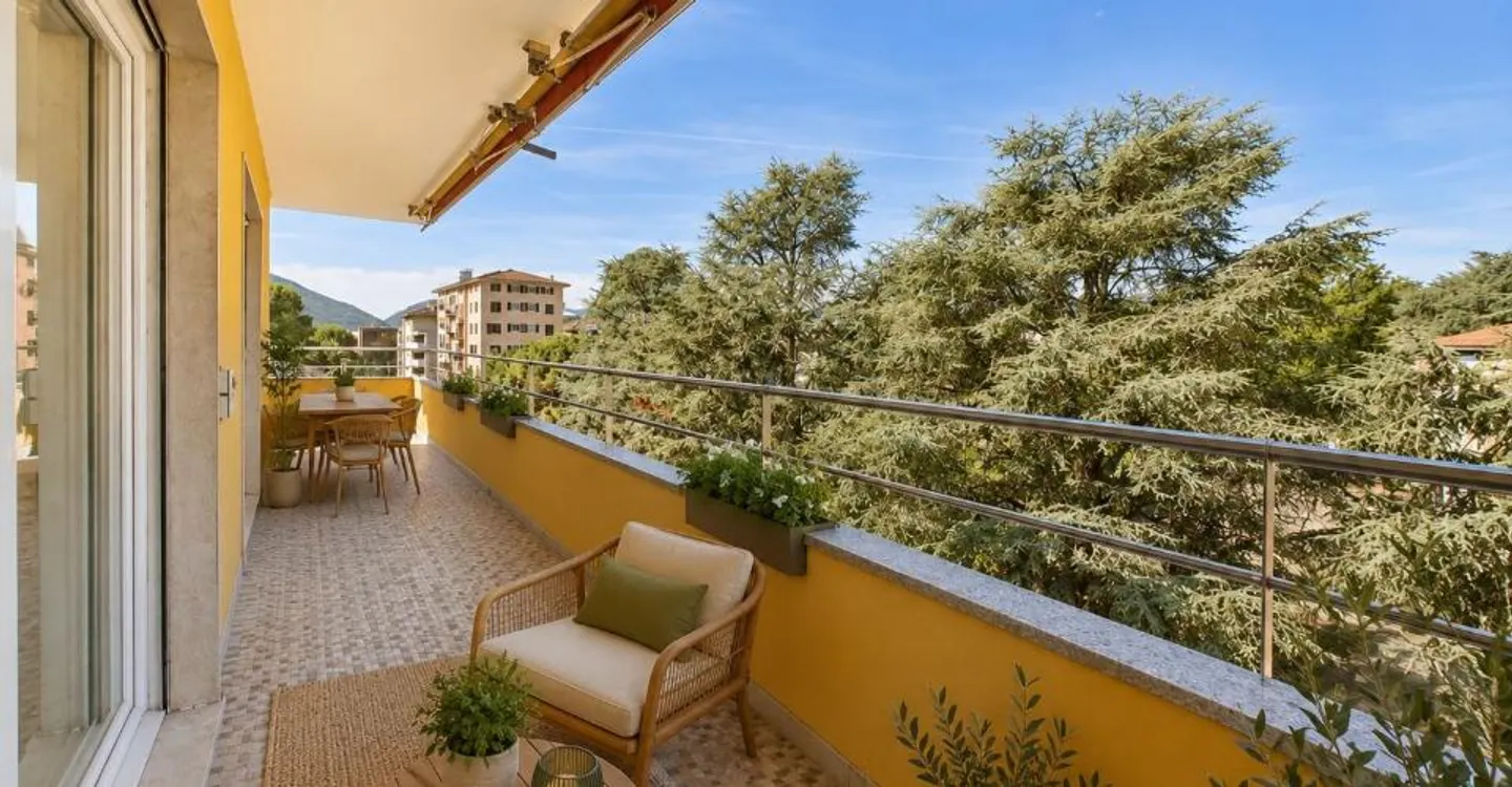 Viganello: großzügige 3.5 Zimmer mit großem Balkon, 2 Parkplätze und zentraler Lage (Haupt- oder Zweitwohnsitz) - Foto 6 von 11