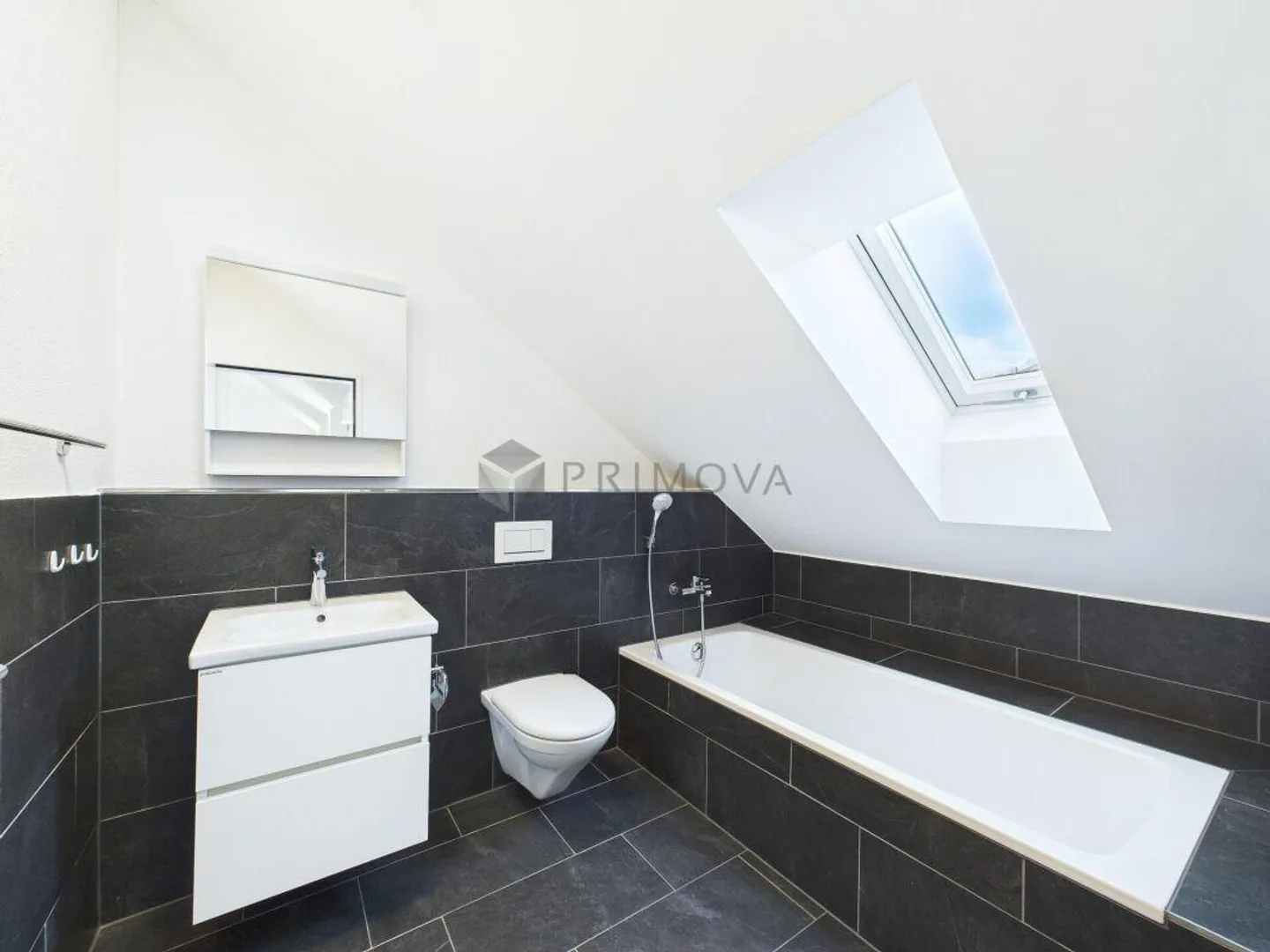 Vivere con vista - Luminoso appartamento di 4,5 stanze con mutuo dell'1,01% - Foto 10 di 16