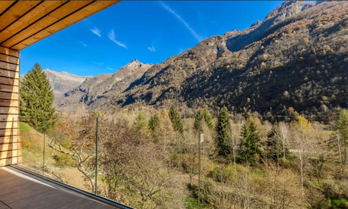 Villa moderna nella natura di Brione Verzasca – Top investimento con progetto approvato per - Foto 8 di 13