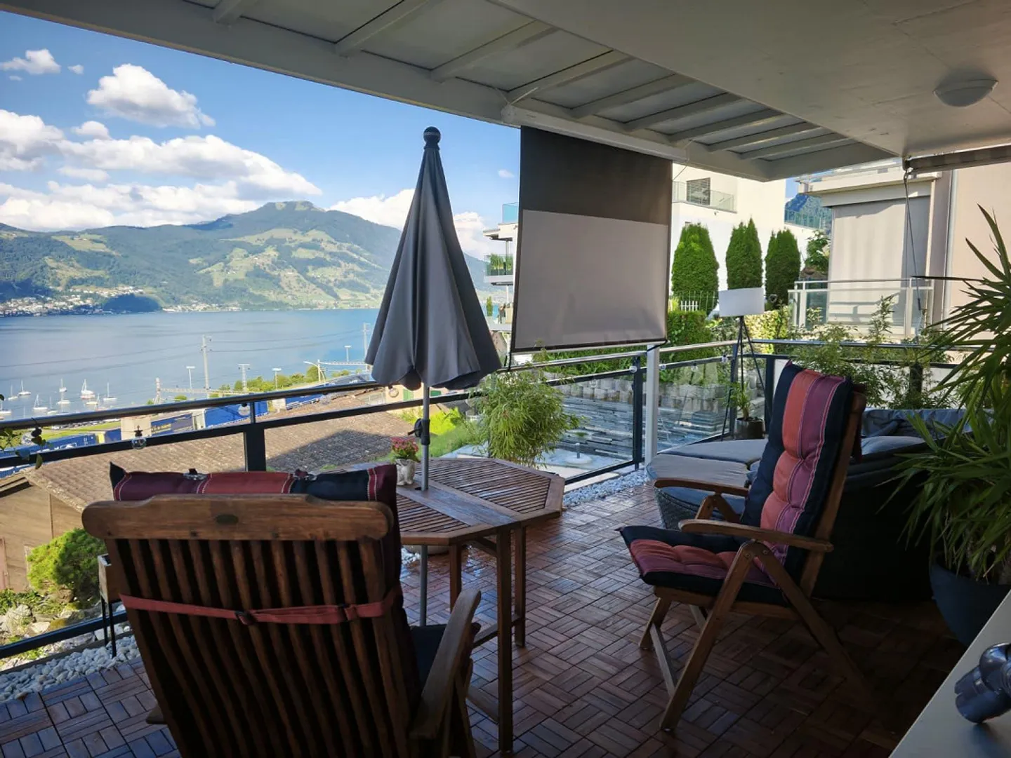 Wunderschöne Wohnung mit Seeblick - Foto 1 von 14