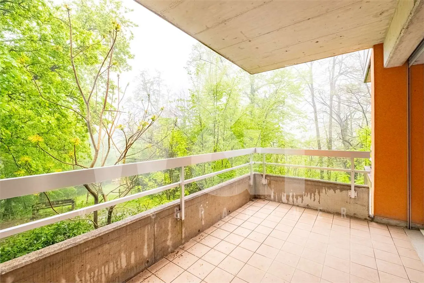 Bright 3.5-room apartment with terrace and parking - up to 3 months free - Photo 9 of 13