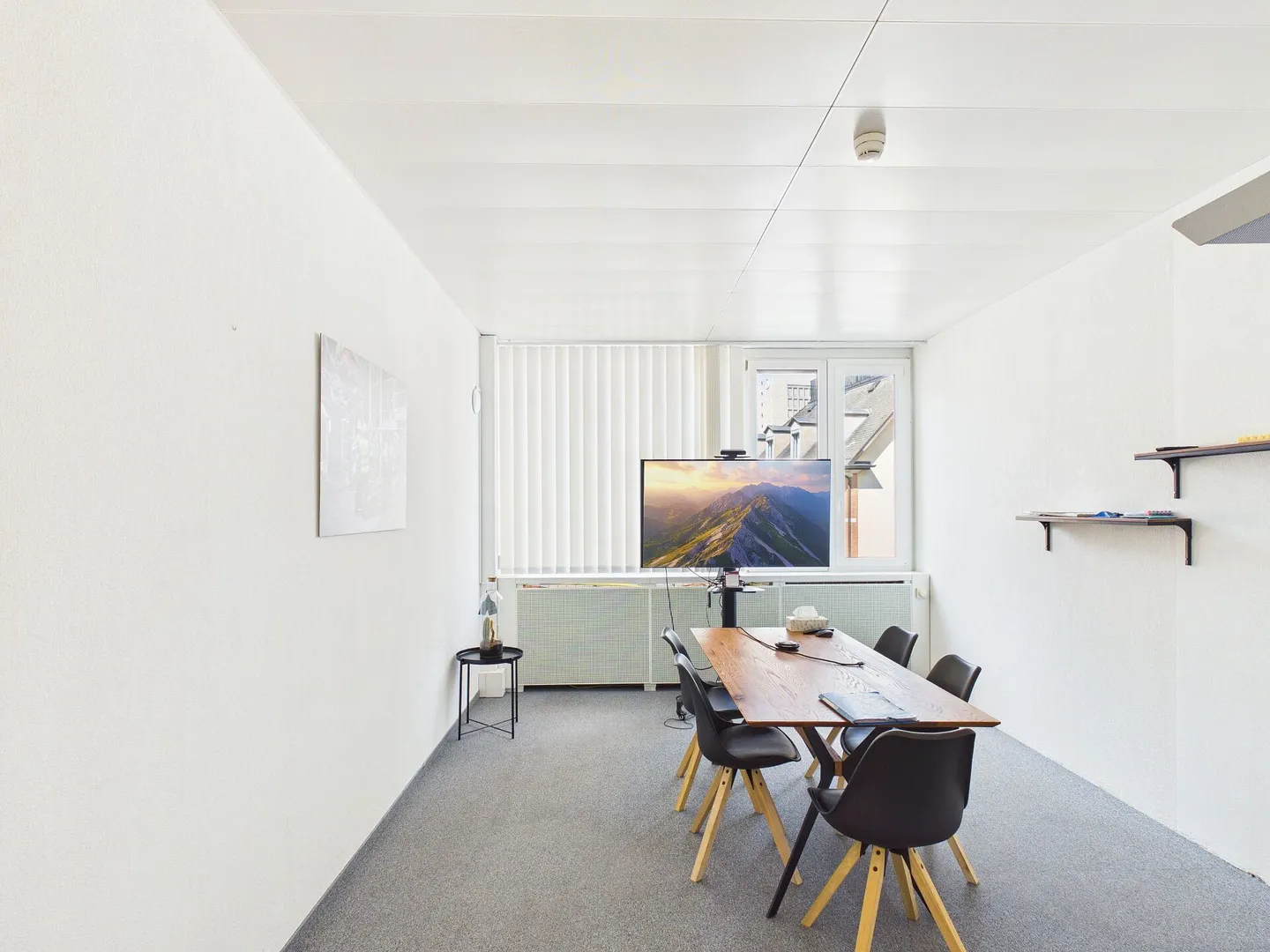 Fully furnished office in Zurich-Oerlikon - approx. 130 m², available immediately - Photo 8 of 13