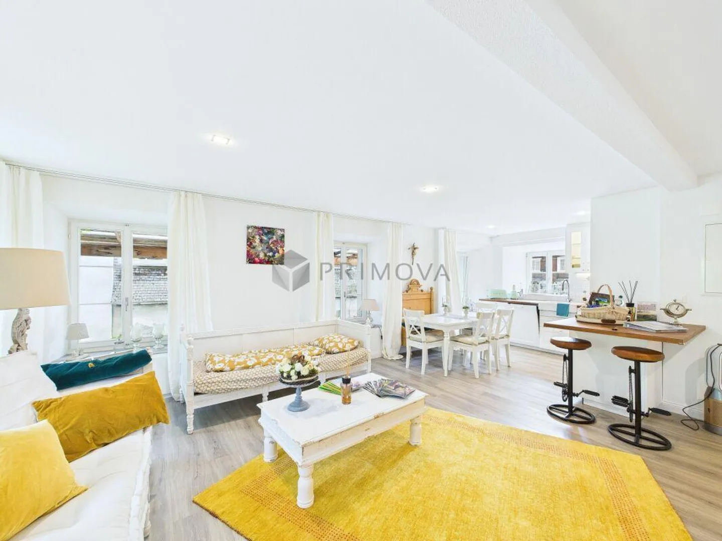 Une maison pour les générations : beaucoup d'espace, de charme et d'options - Photo 3 sur 11