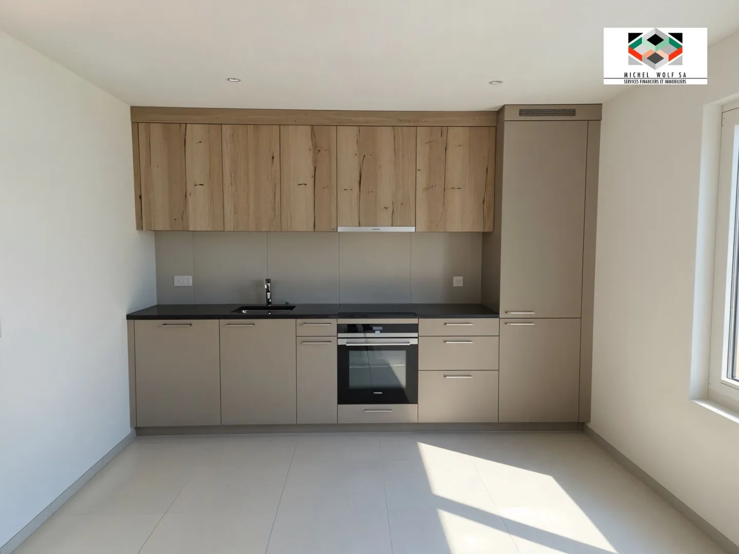 Appartement Charmant à Colombier - Photo 3 sur 6