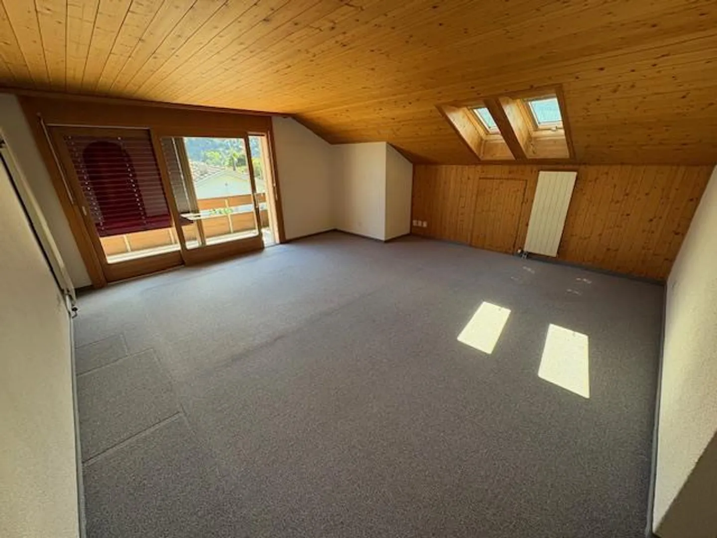 2-room apartment in the attic and storage room, including garage - Photo 6 of 21