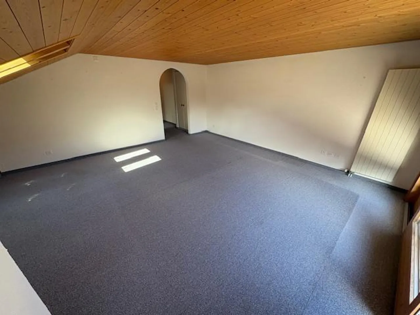 2-room apartment in the attic and storage room, including garage - Photo 8 of 21