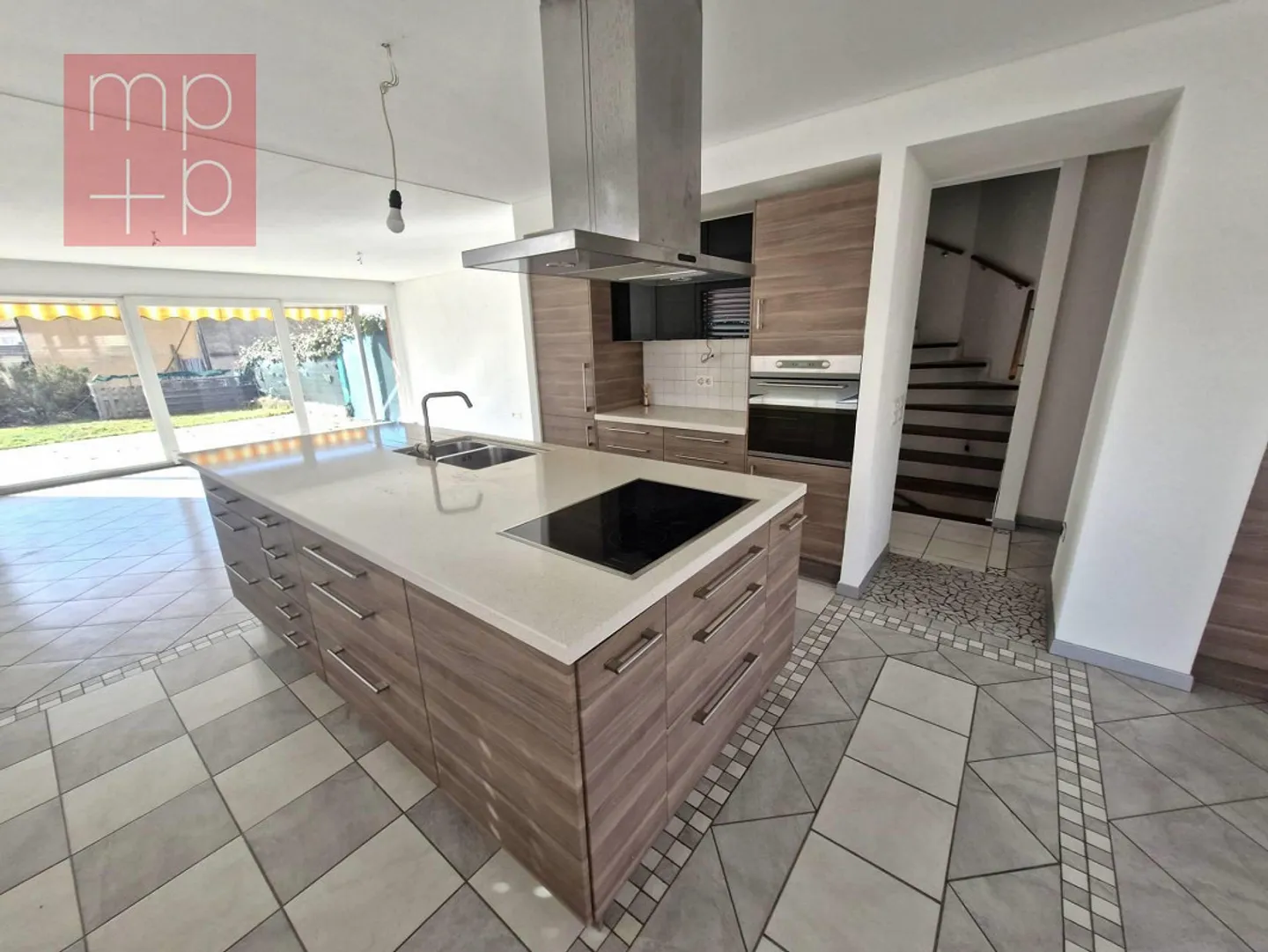 Einfamilienhaus in Ligornetto - Foto 1 von 8