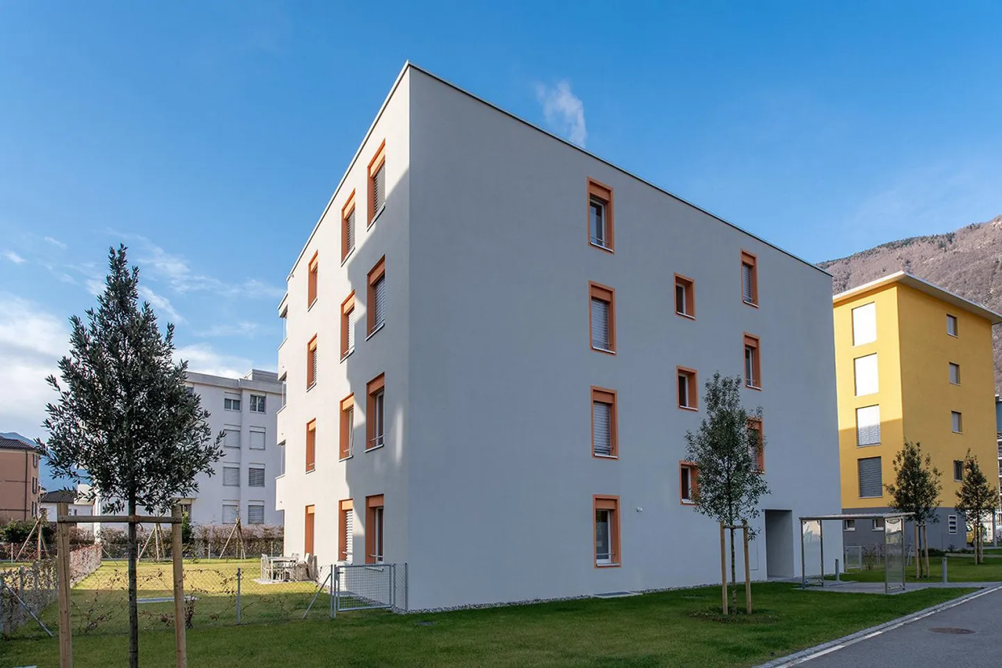 Appartamento moderno in zona tranquilla e soleggiata - Foto 1 di 6