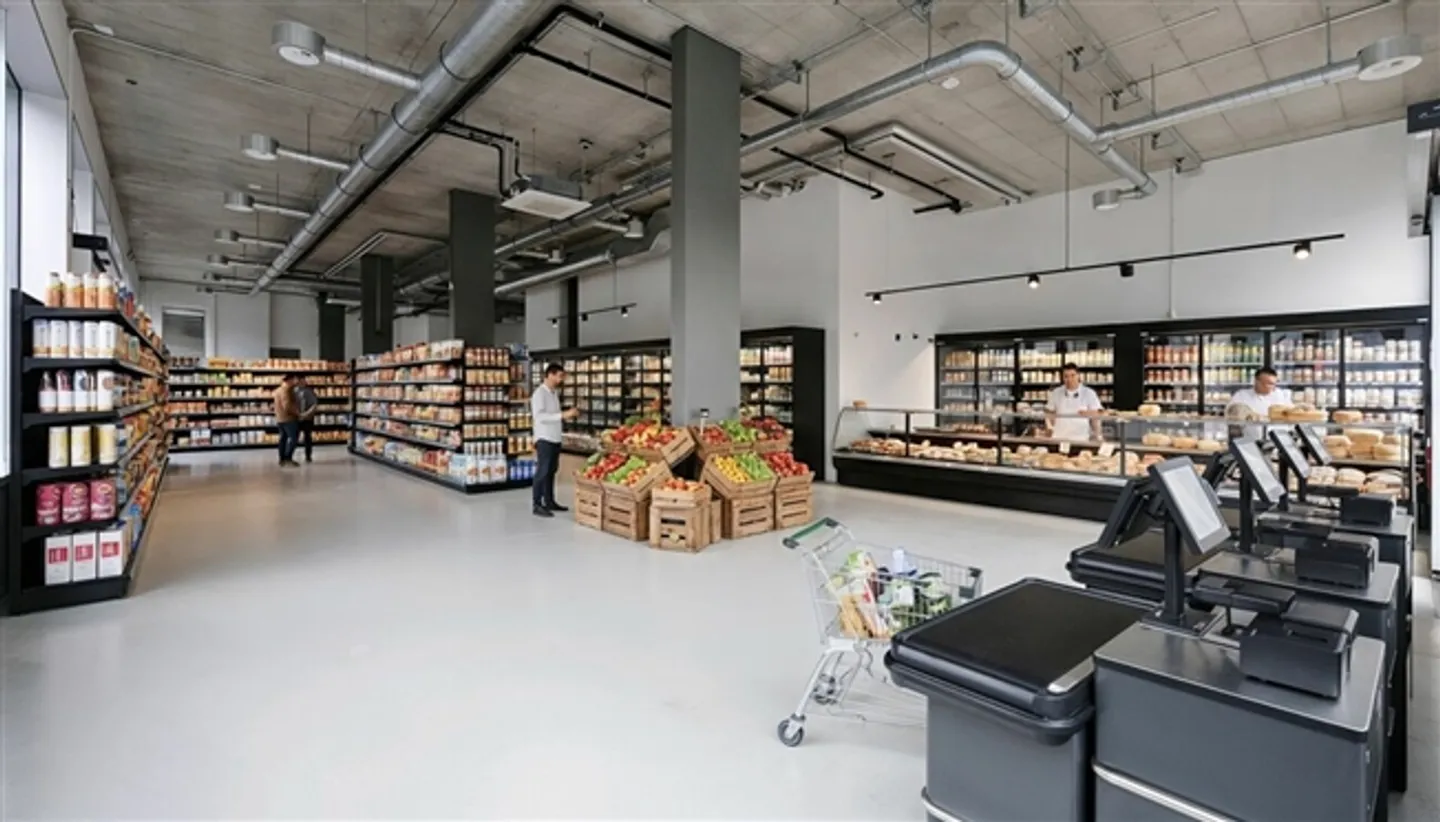 Your Next Location Spacious Retail Space - Ready for Your Vision! - Photo 3 of 8