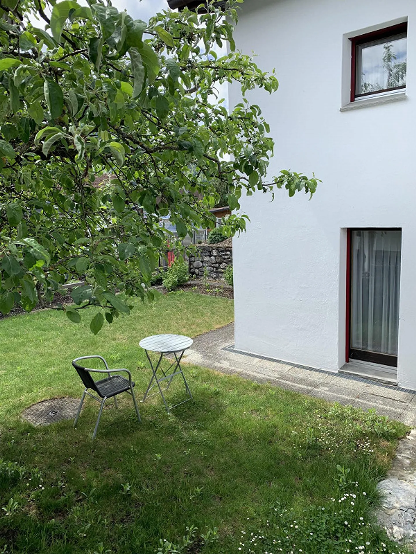 Grüsch à louer à la gare 1er mai 2026, éventuellement à la mi-avril - Photo 5 sur 7