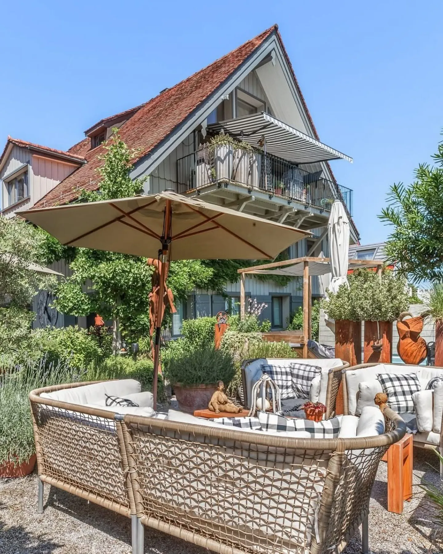 Proprietà con 2 appartamenti e fienile/casa estiva convertita - Foto 10 di 10