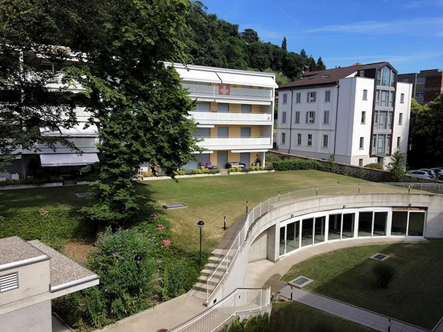 Mendrisio, 2.5 locali con piscina, wellness e parco - Foto 10 di 13