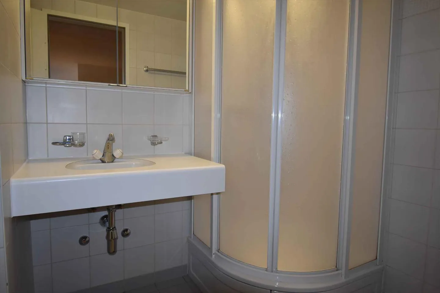 Furnished 1-room apartment - Photo 11 of 12