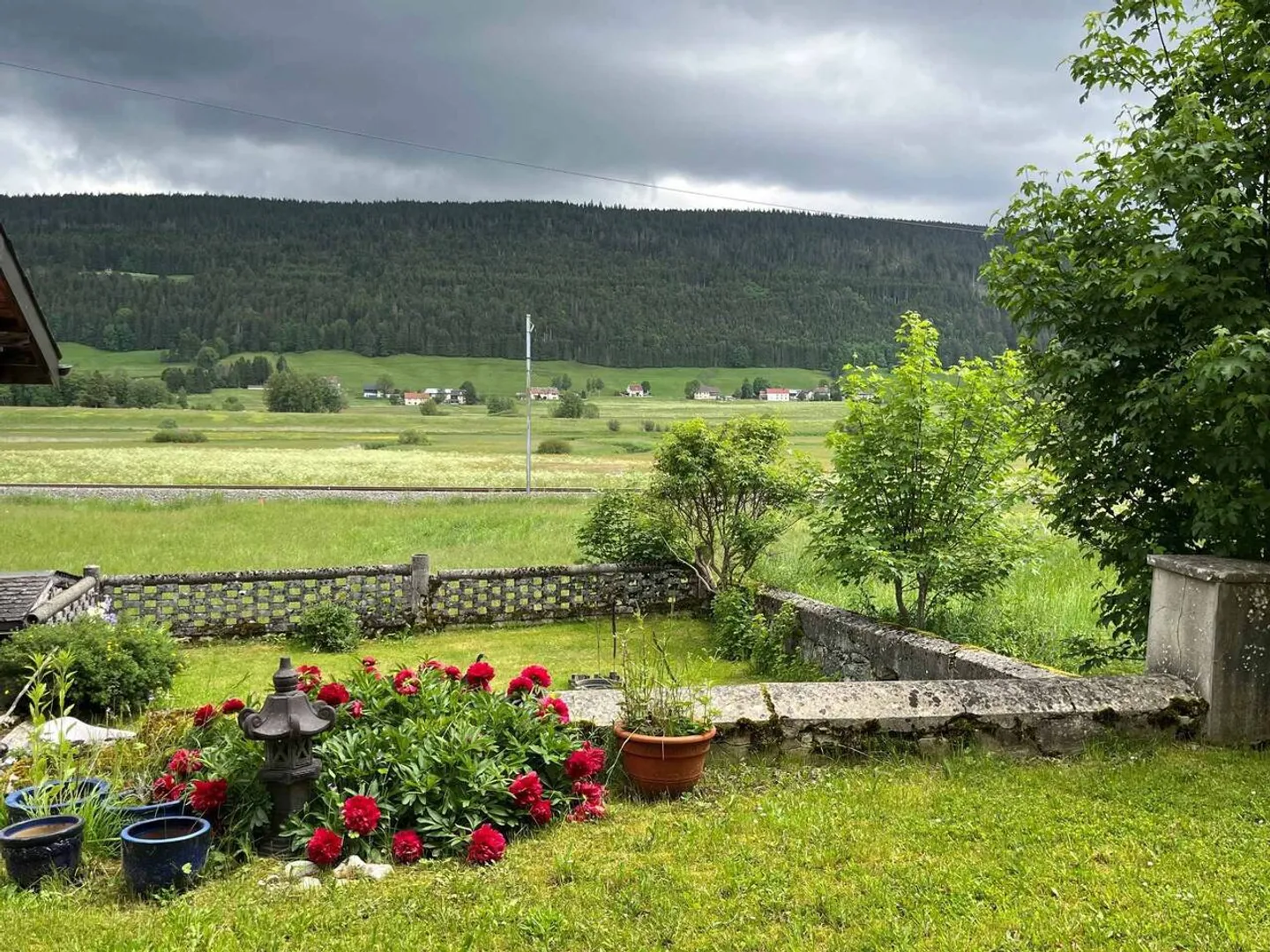 Appartamento Incantevole in Zona Tranquilla - Foto 2 di 5