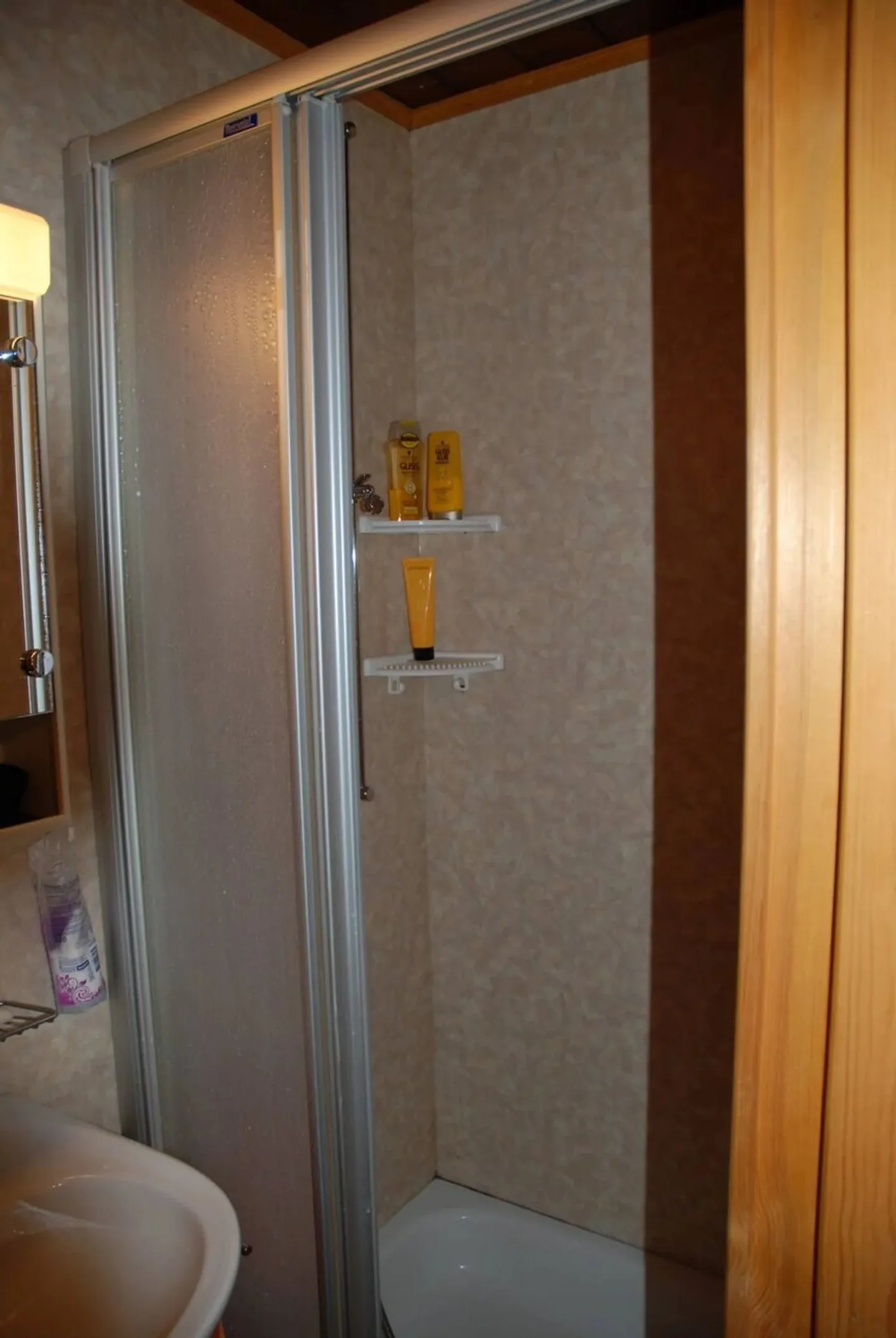 Chalet for sale - Photo 9 of 12