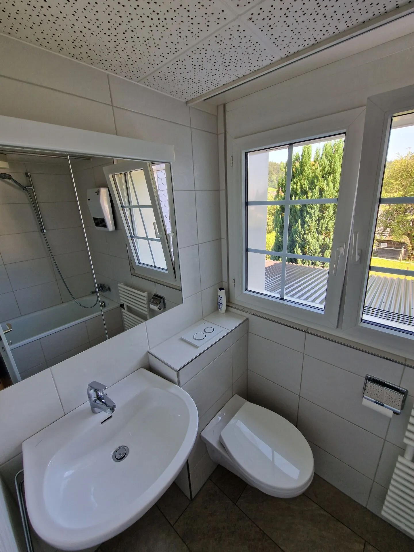 Einzigartiges Einfamilienhaus zu vermieten in Grub - Foto 8 von 10