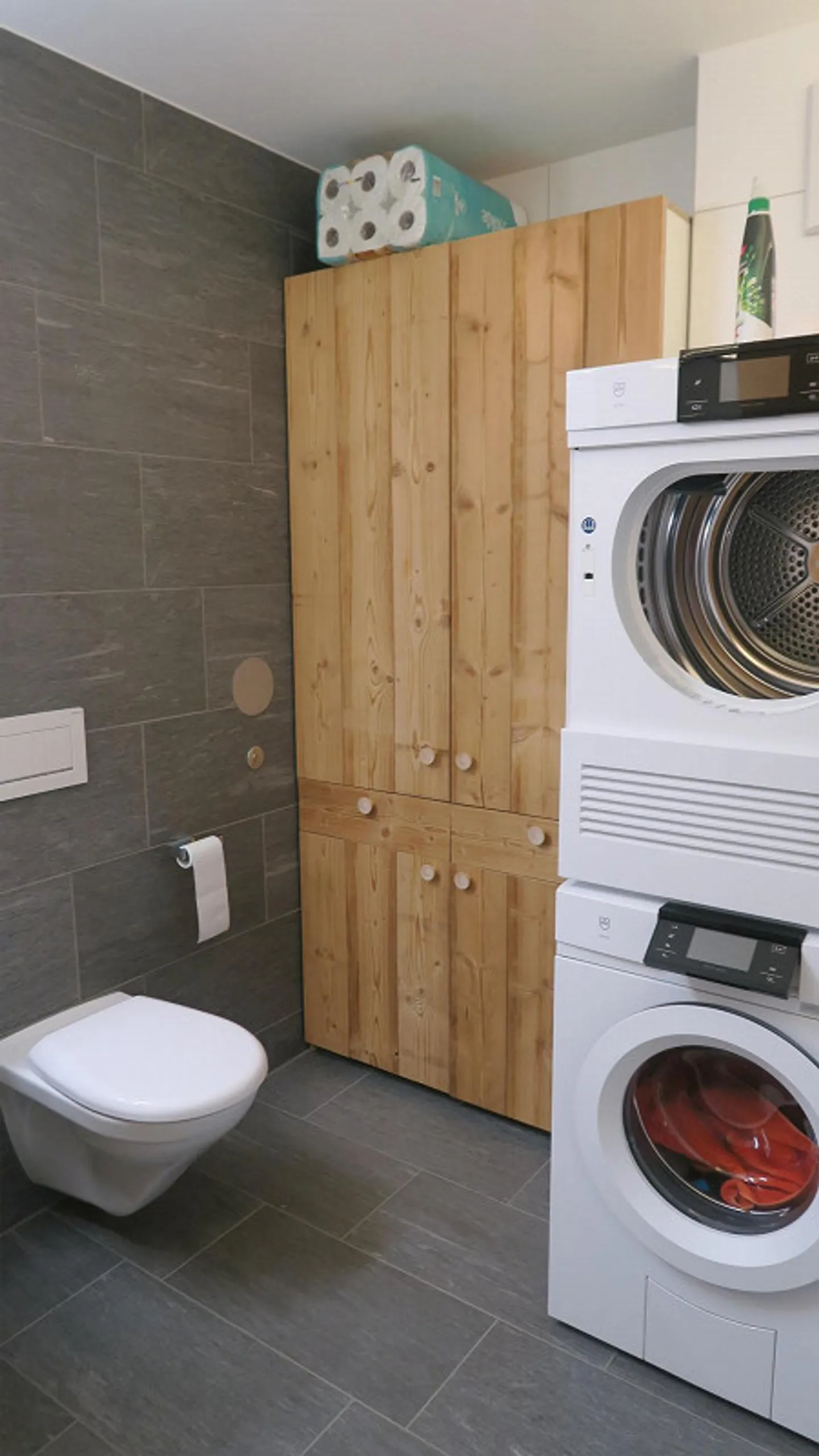 Appartamento da sogno 4,5 locali, 2 posti auto inclusi stazione di ricarica, stanza hobby - Foto 12 di 18