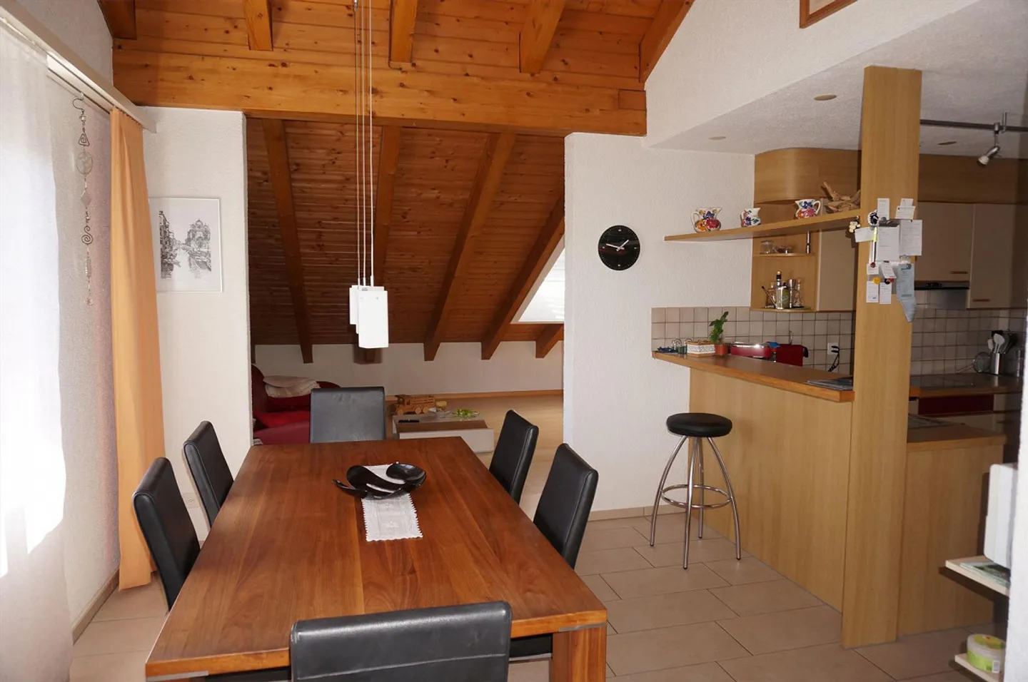 Quietly Located Penthouse Apartment with Balcony and Double Underground Parking Space - Photo 4 of 14