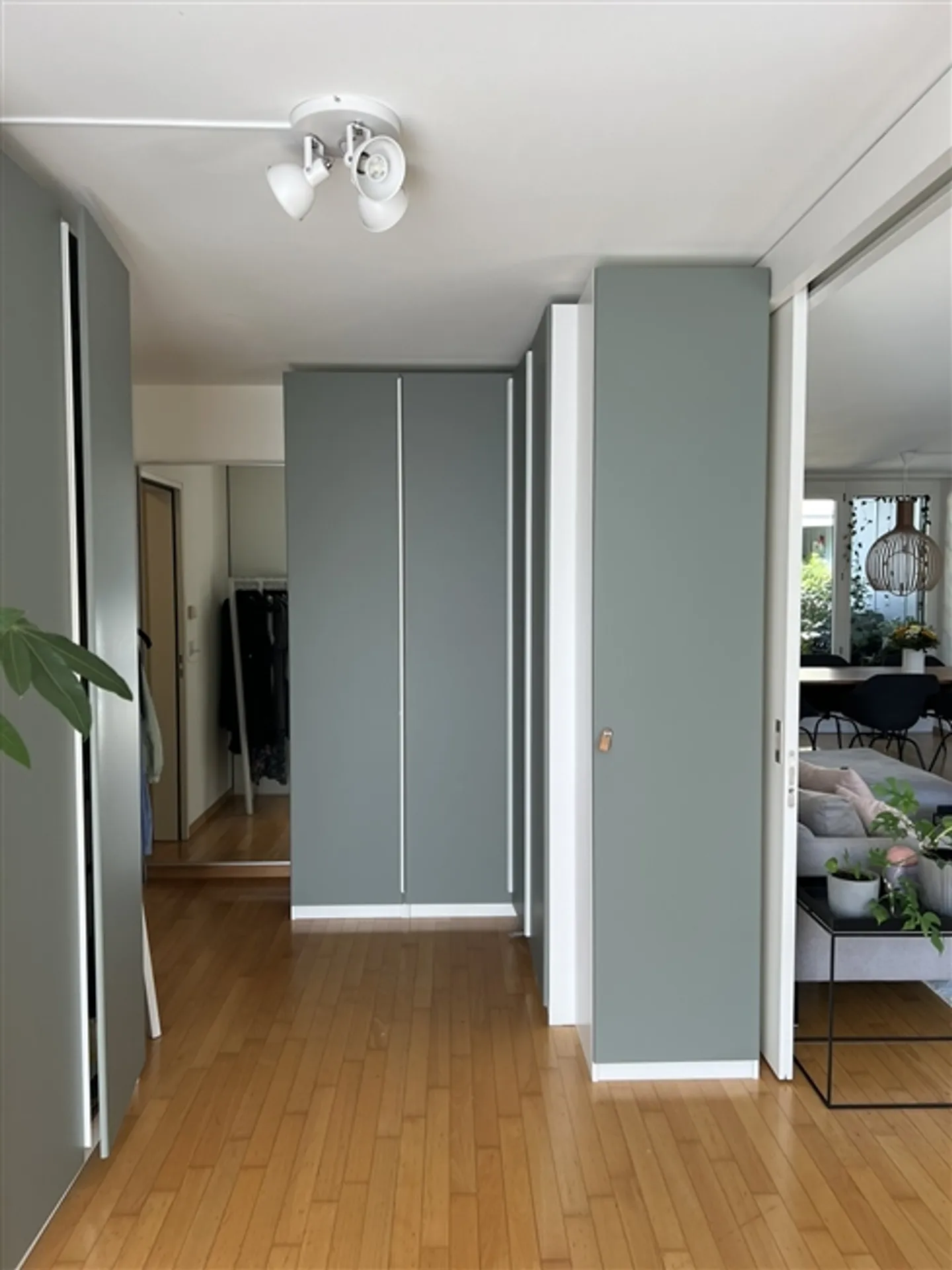 3½ PIÈCE APPARTEMENT À ZURICH - DISTRICT 8 SEEFELD/MÜHLEBACH, MEUBLÉ, TEMPORAIRE - Photo 9 sur 10