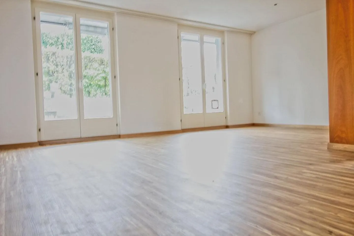 Appartement lumineux et spacieux de 2 pièces dans un emplacement calme - Photo 3 sur 7