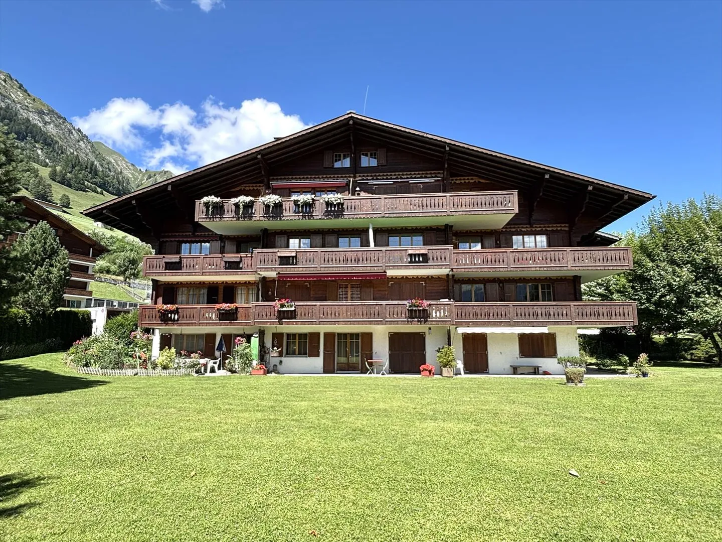 Appartamento 3.5 locali - Foto 1 di 8