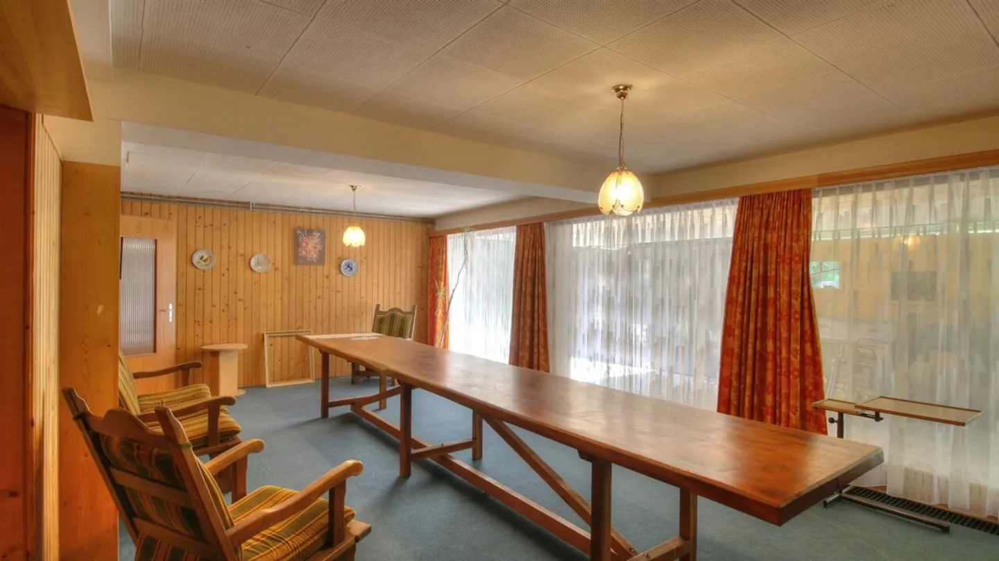 Chalet for sale - Photo 7 of 13