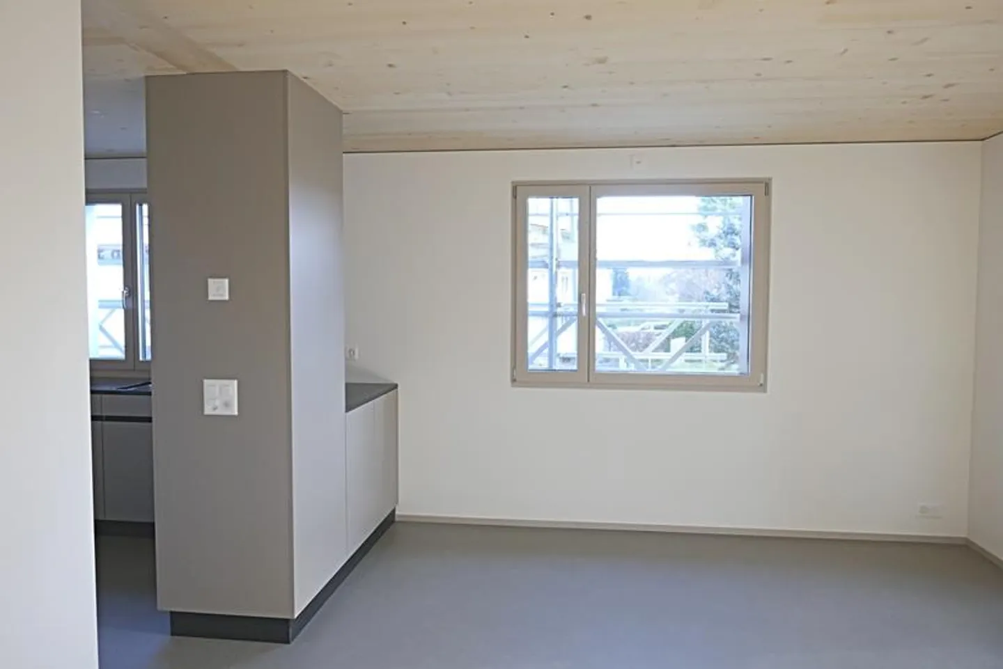 Appartamento luminoso e accogliente in una casa bifamiliare, prima locazione - Foto 2 di 7