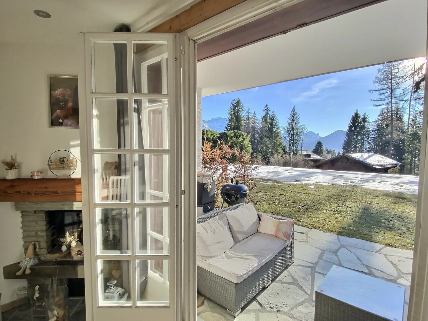 25 46 Charmant 2,5 pièces avec jardin à deux pas des télécabines - Photo 3 sur 7