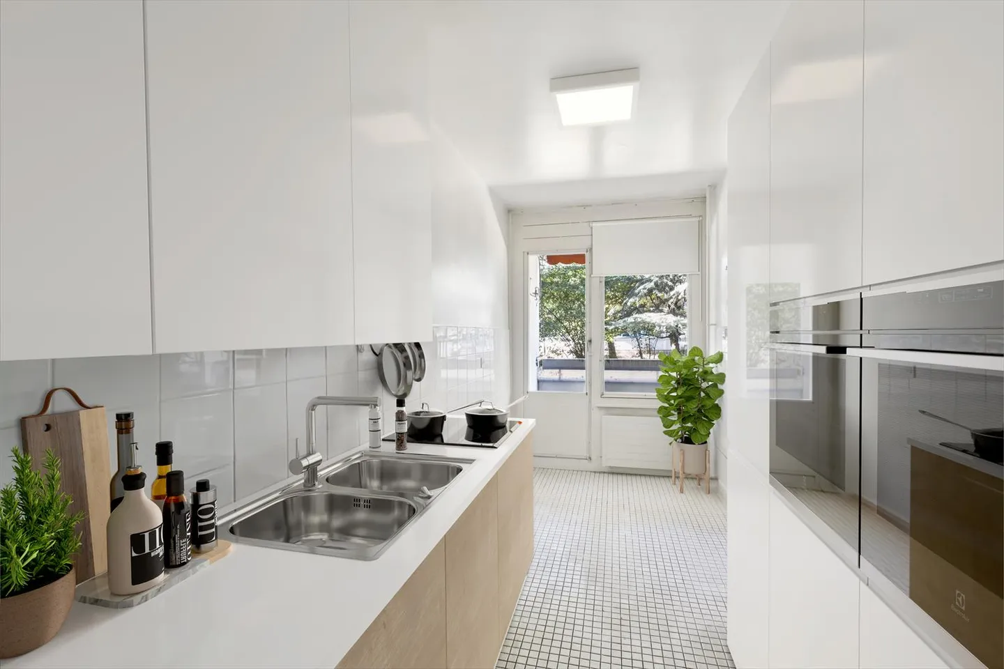 Appartamento 4 locali - Foto 2 di 7