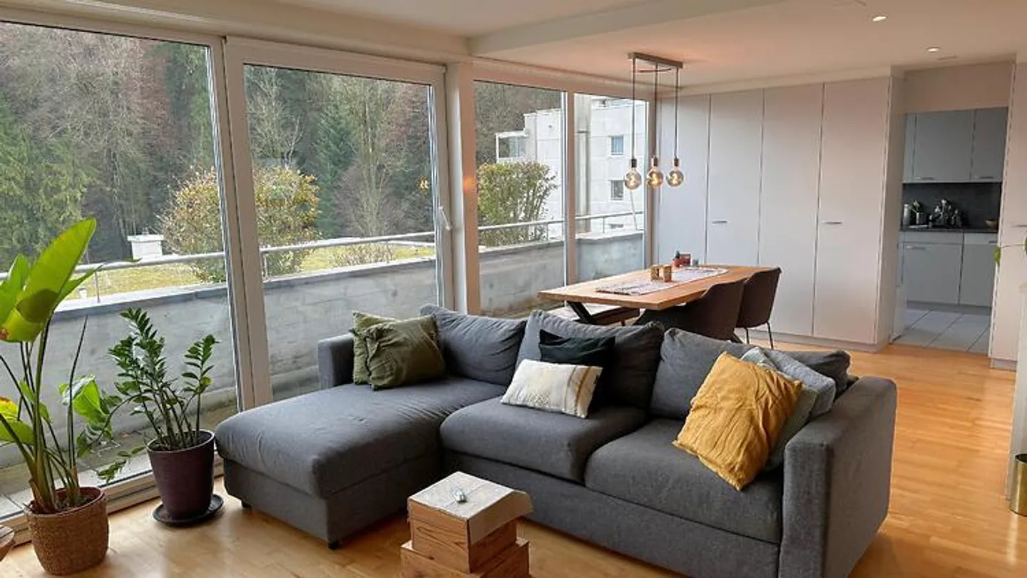 3½ ROOM ATTIC APARTMENT IN LUCERNE, FURNISHED, TEMPORARY - Photo 2 of 10