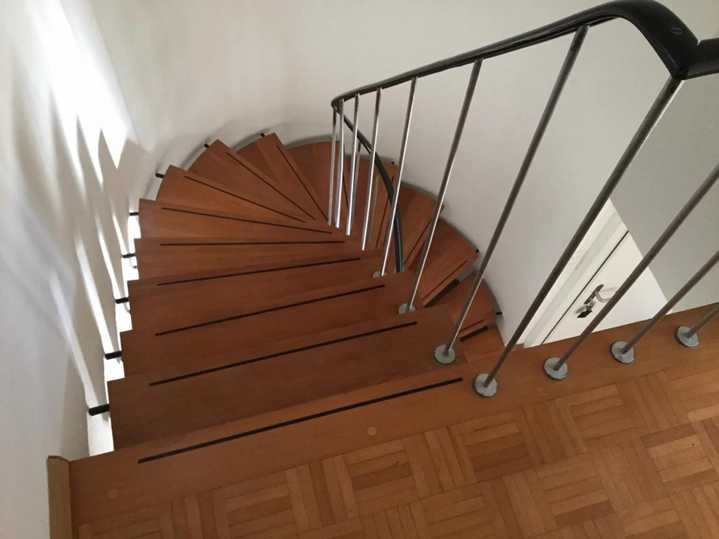 Geräumige Maisonette-Wohnung - Foto 3 von 13