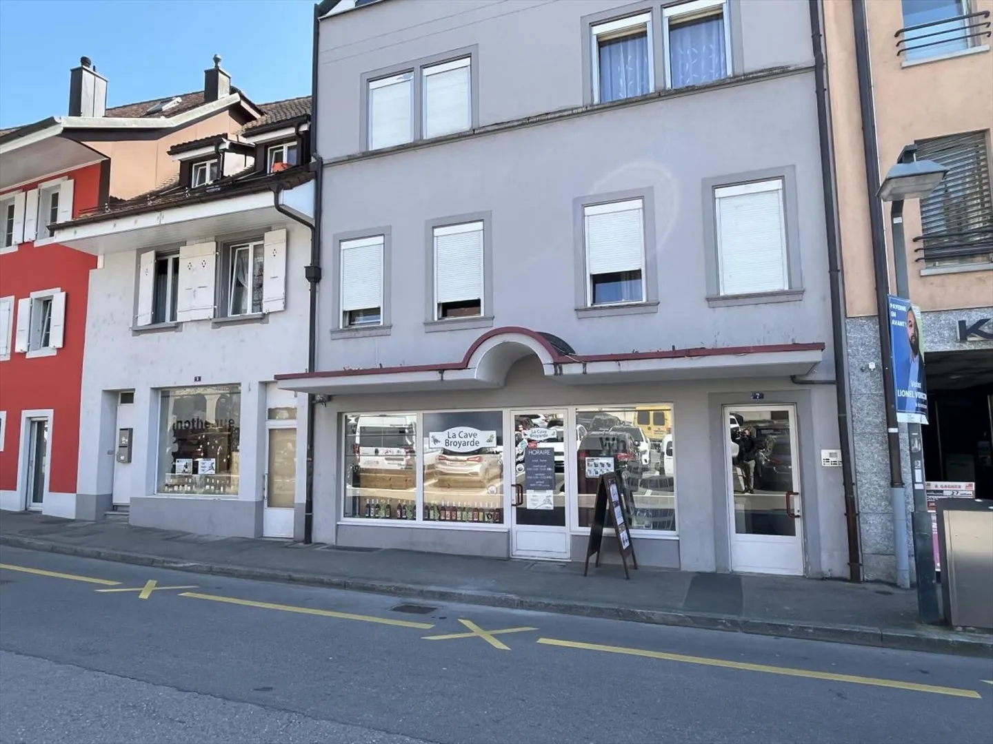 Gemischtes Gebäude - Foto 11 von 13