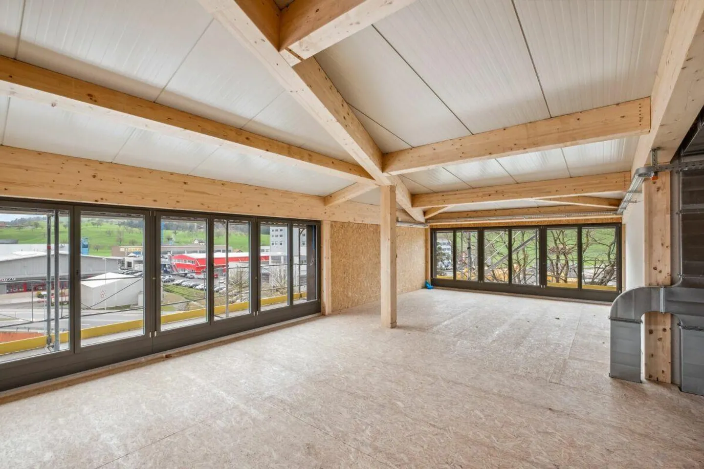 Superficie ufficio unica sulla A4 | Primo affitto - Foto 2 di 10