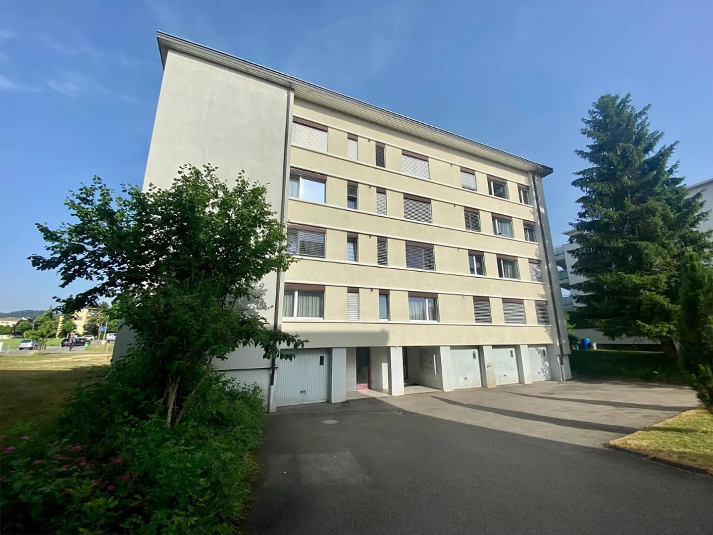 Apartment in a Quiet Neighborhood - Photo 1 of 6