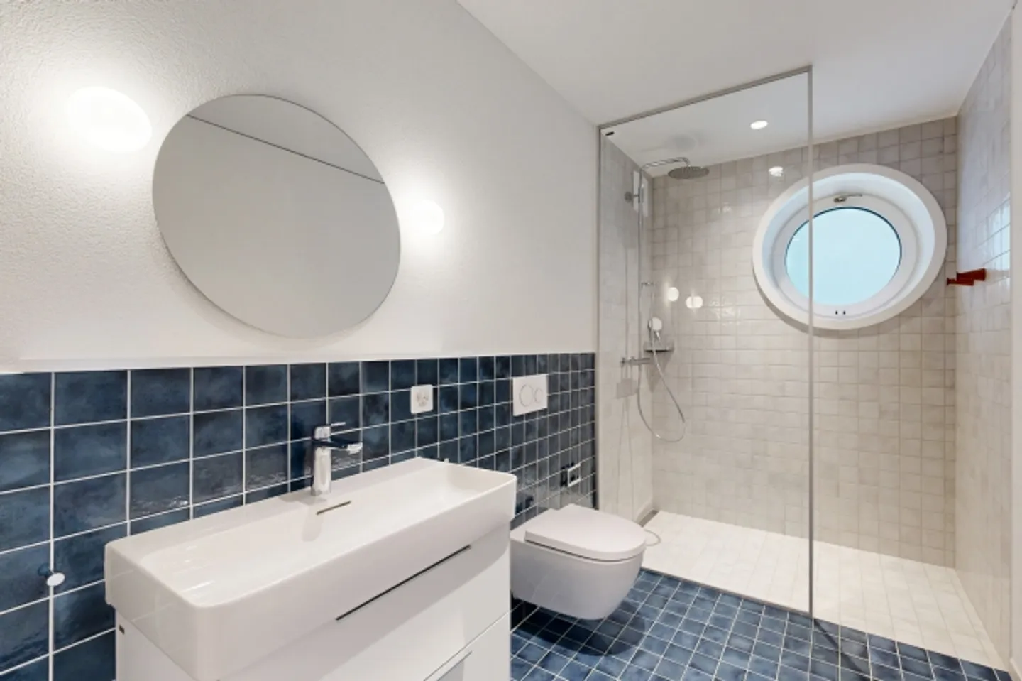 Stylish Apartment in Altstetten - Photo 3 of 4