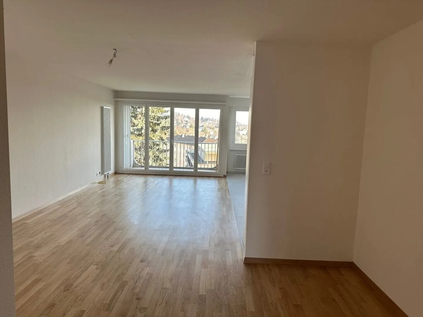 Incantevole appartamento di 3,5 locali ristrutturato con gusto a Losanna - Foto 3 di 4