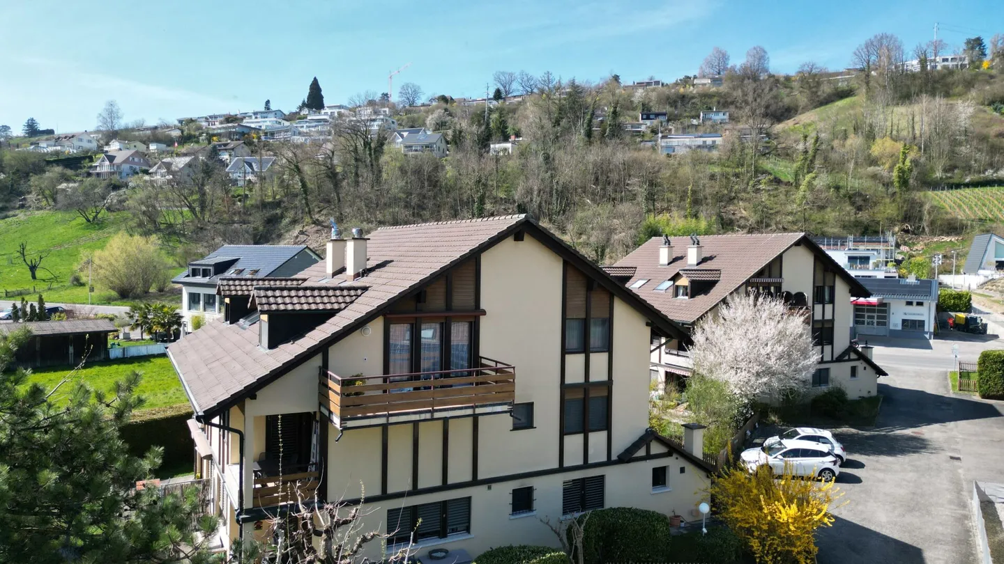 Sensazione di vita mediterranea a Vallamand - Maisonette con galleria e vista lago - Foto 33 di 37