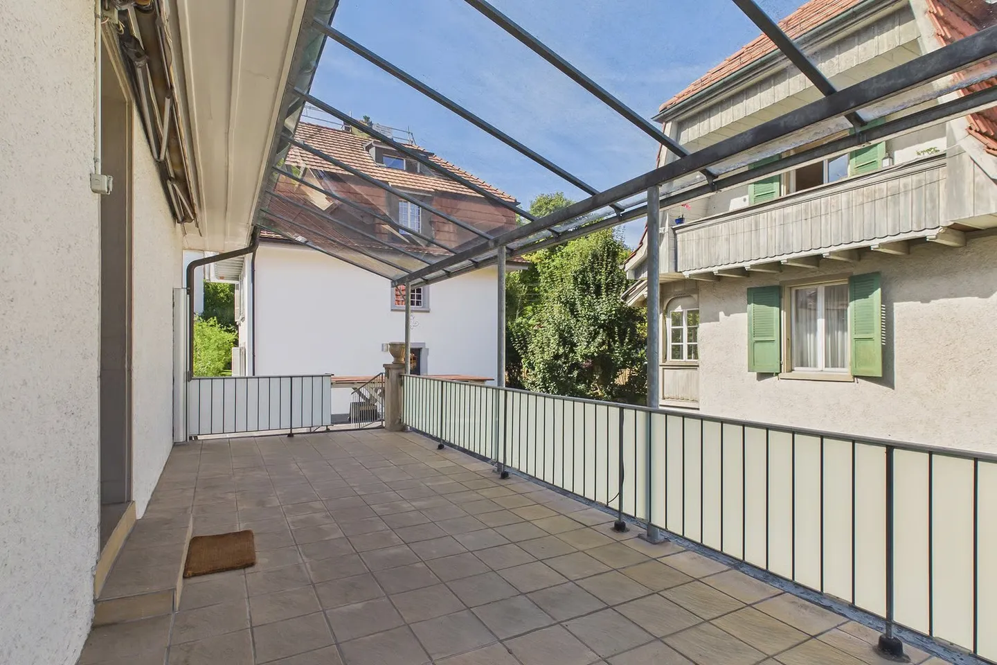 Historic Bern Townhouse with a 7.5 and a 3-Room Apartment - Photo 9 of 20