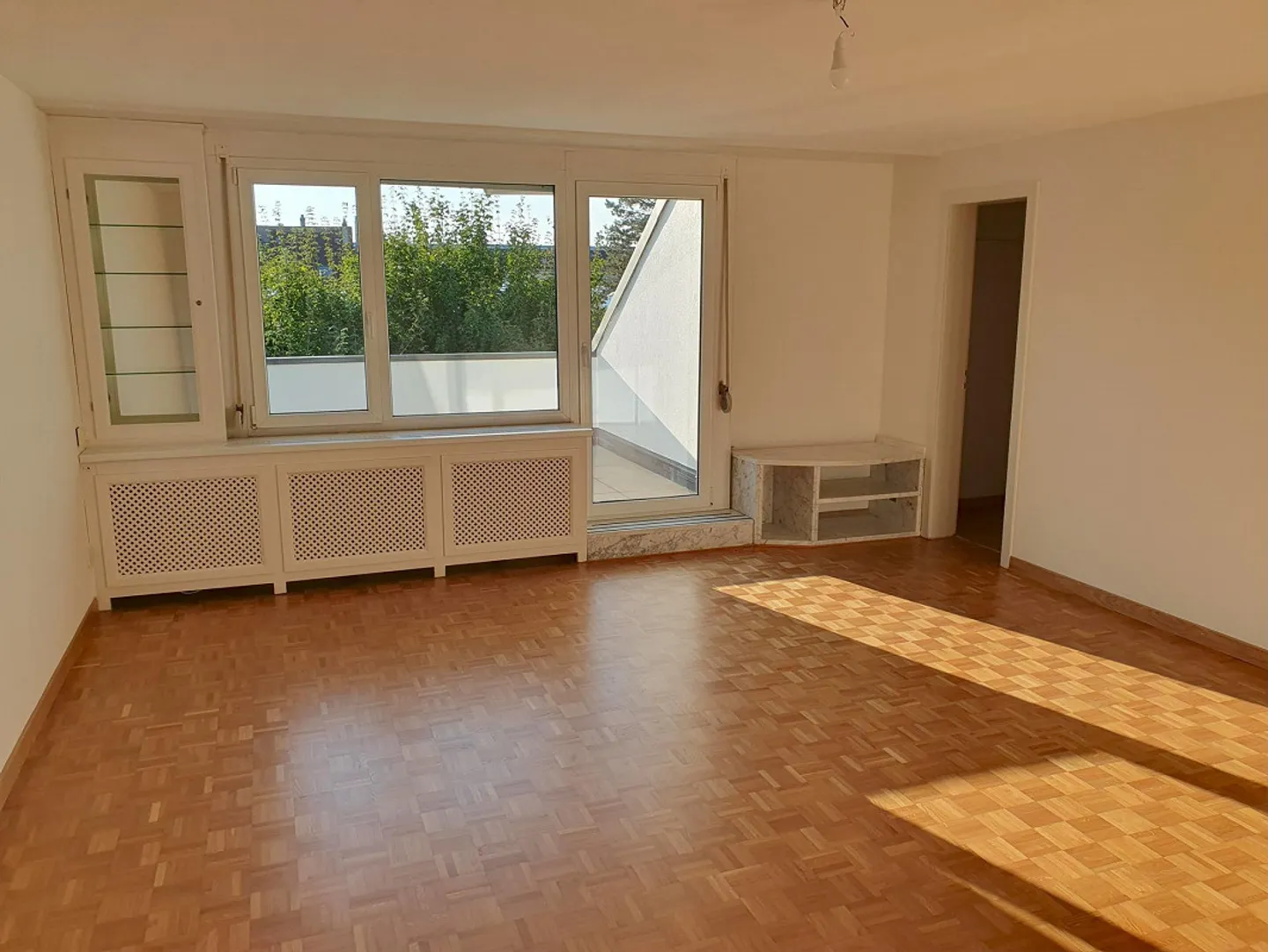 Appartamento mansardato di 2 stanze a Riehen - Foto 3 di 6